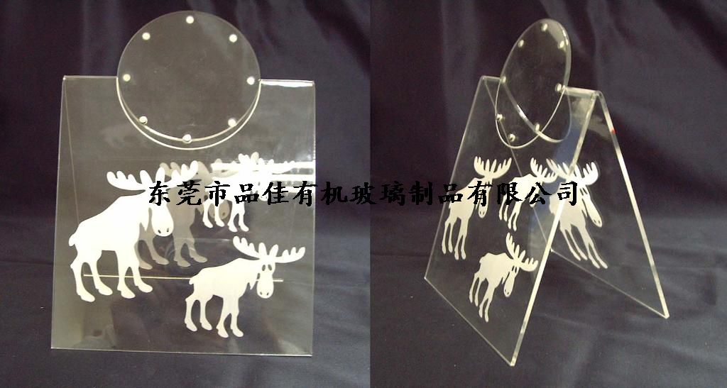 有機玻璃工藝品的透光率是多少